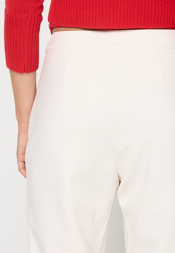 Lauren Ralph Lauren
