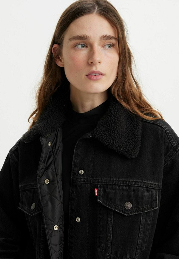 Levi's® LONGLINE PADDED TRUCKER JACKET