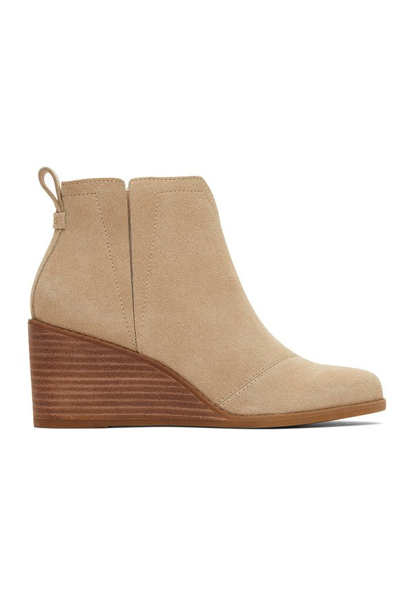 TOMS CLARE