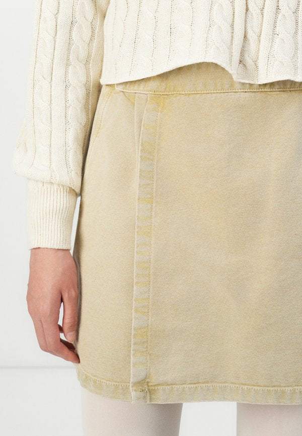 ONLY ONLBIRTIE SHORT CABLE O NECK