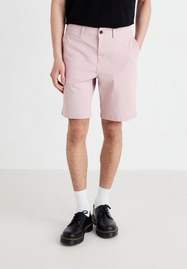DOCKERS ALPHA SHORT