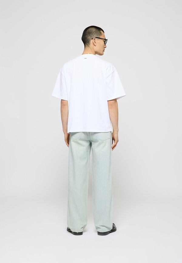 EIGHTYFIVE RELAXED FIT