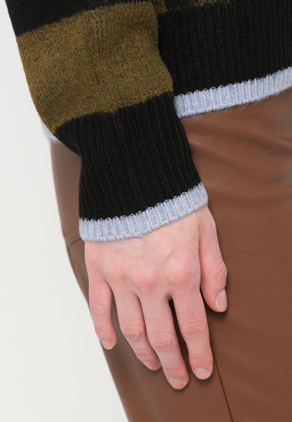 Scotch & Soda