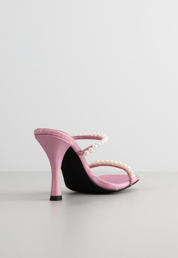 Jeffrey Campbell AKOYA