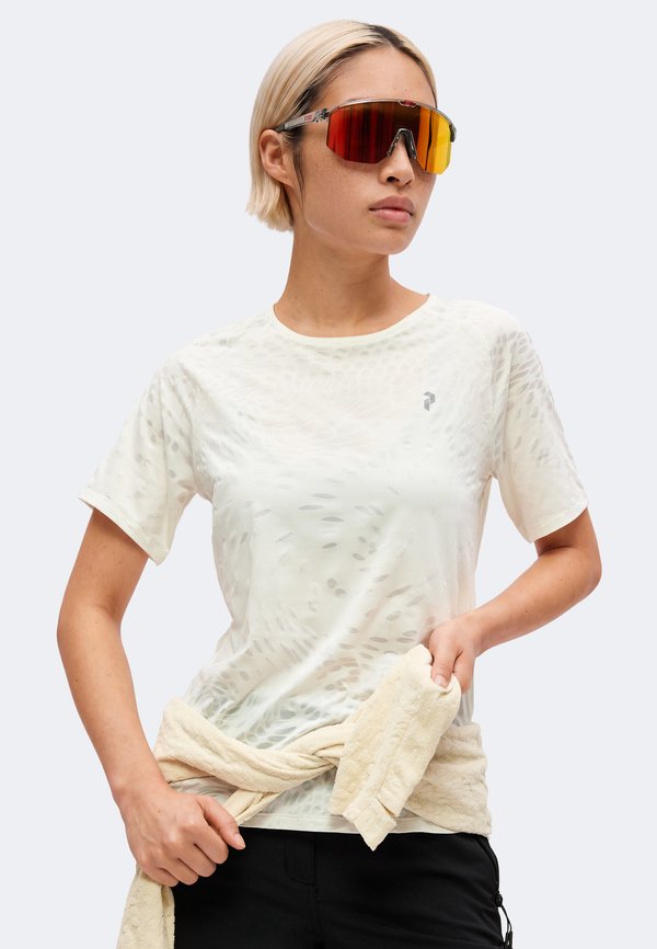 Peak Performance DISCOVER TEE