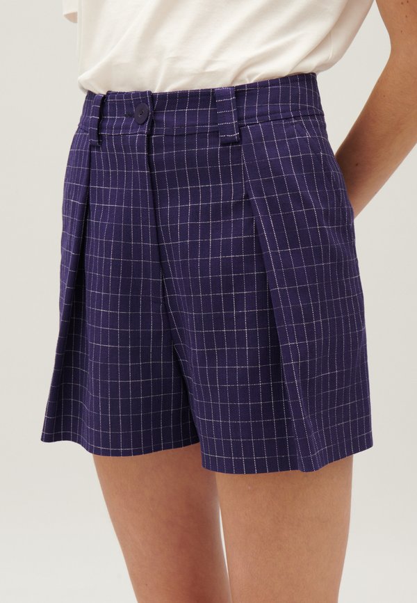 Claudie Pierlot SHORT CARREAUX