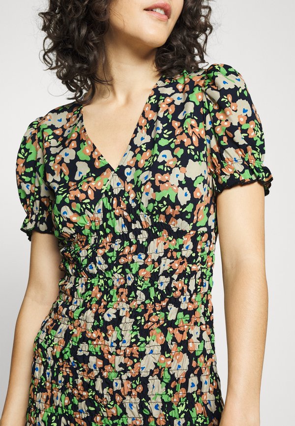 Noisy May NMVIGGA V NECK DRESS