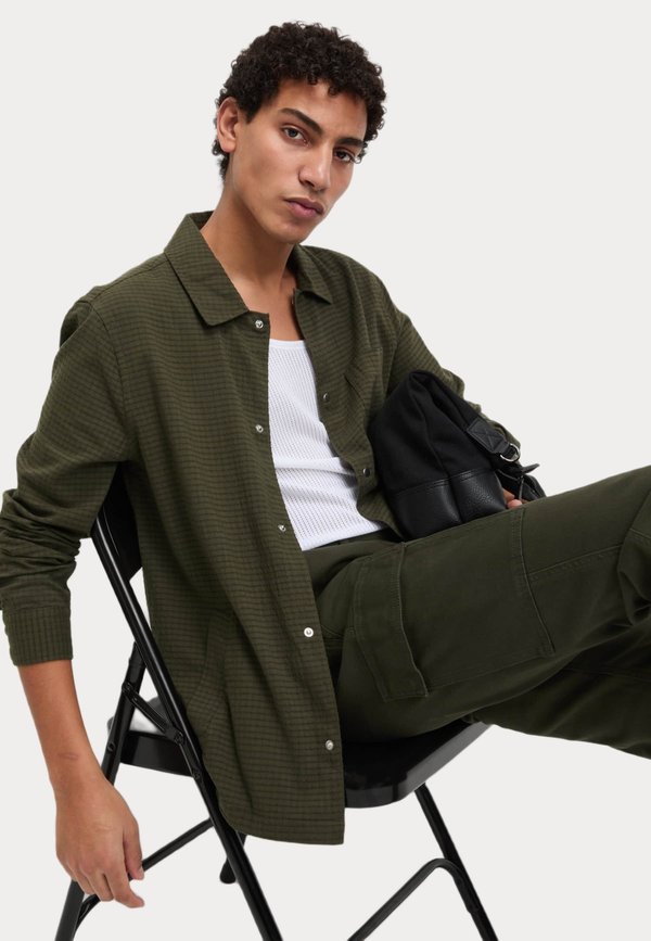 Marks & Spencer