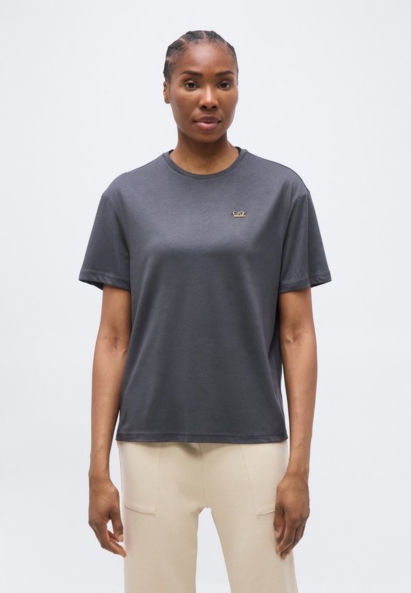EA7 Emporio Armani TRAIN CORE LADY RELAX  TEE
