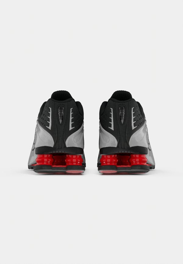 Nike Sportswear SHOX R4