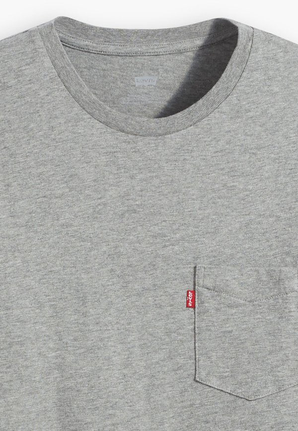 Levi's® CLASSIC POCKET TEE