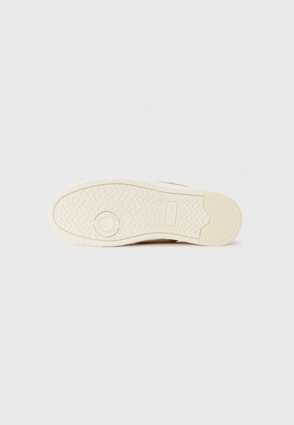 TOMS TRVL LITE LONDON