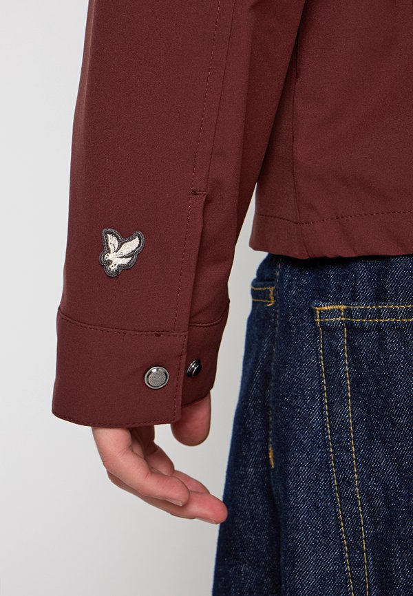 Lyle & Scott