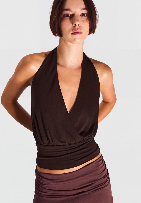 Bershka CROSSOVER RUCHED CUMMERBUND - Top - brown