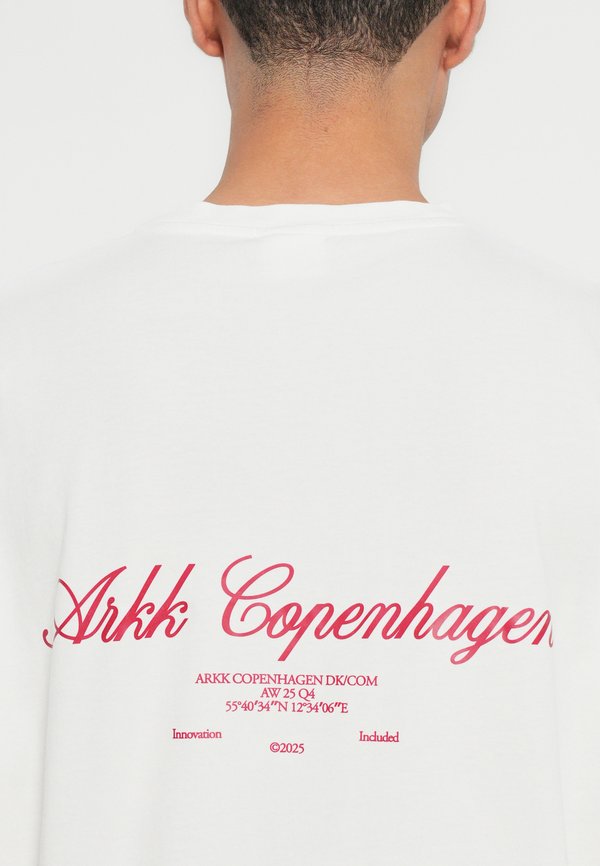 ARKK Copenhagen BOXY TEE UNISEX