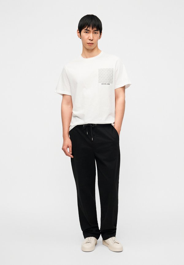 Michael Kors SIGNATURE TEE