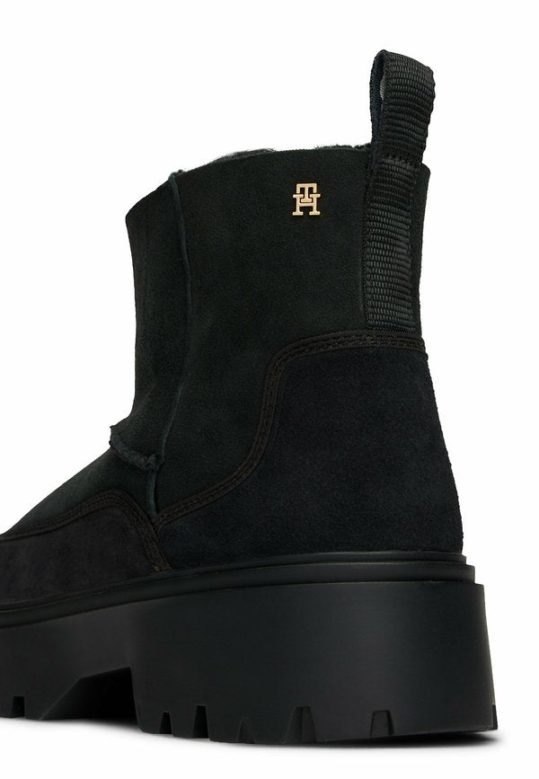 Tommy Hilfiger CLEAT PULL-ON
