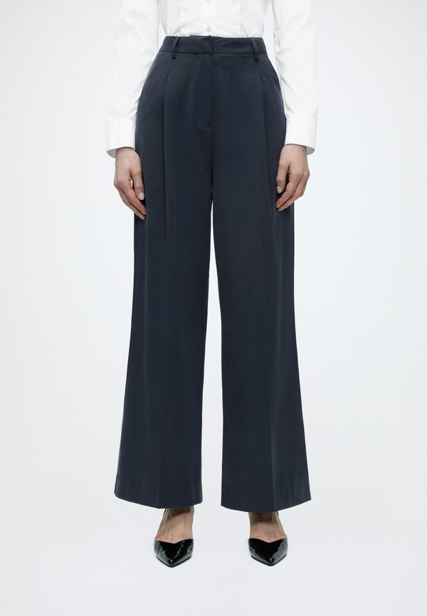 Scotch & Soda