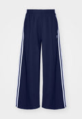 adidas Originals PANT - Tracksuit bottoms - night indigo