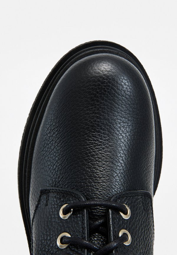 Pollini
