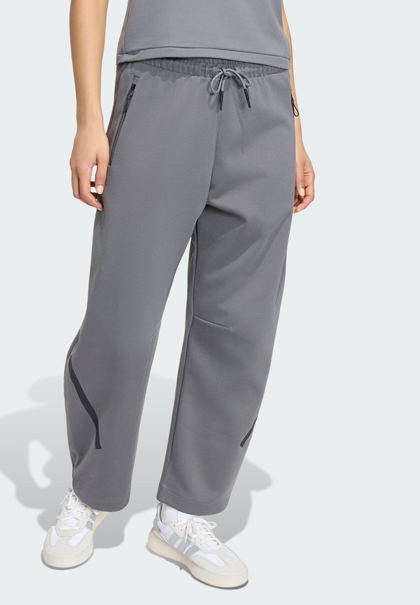 adidas Sportswear Z.N.E. OPEN HEM - Tracksuit bottoms - grey five