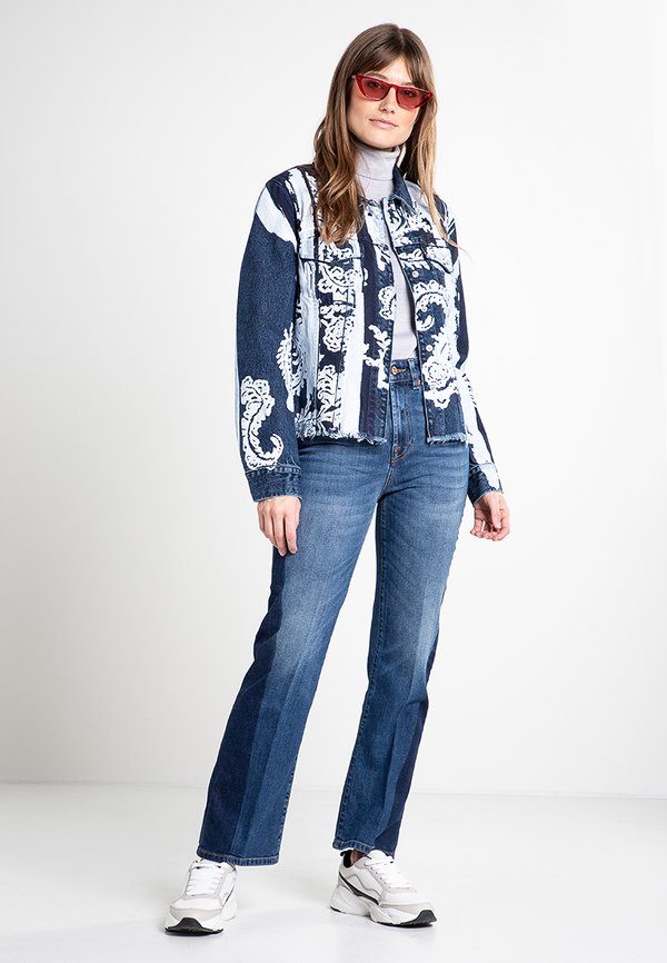 7 for all mankind