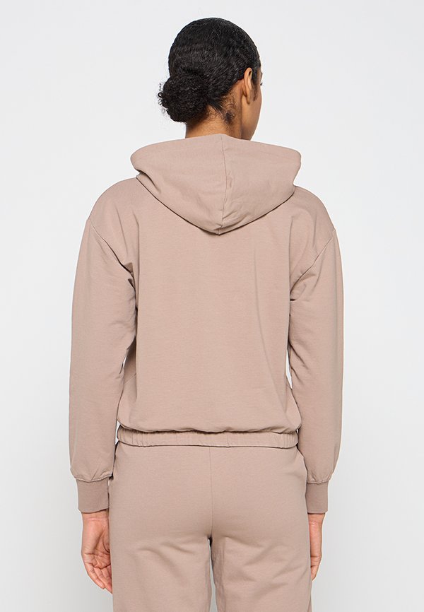 Fila ZILONA LOOSE FIT