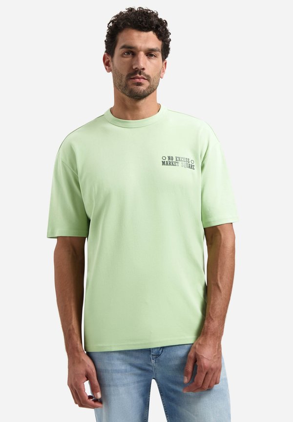 NO EXCESS INTERLOCK WITH BACK