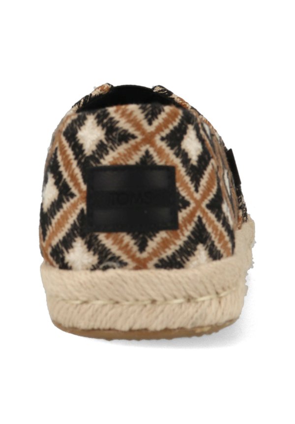 TOMS ROPE