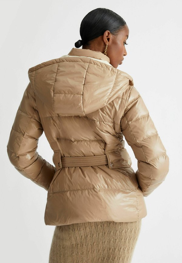 LIU JO PADDED WITH HOOD