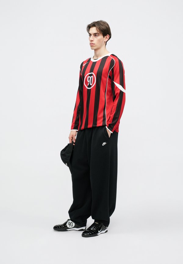 Nike Sportswear ENERGY