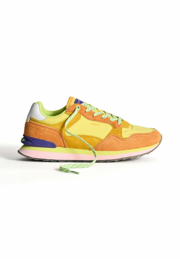 HOFF HOFF SNEAKERS