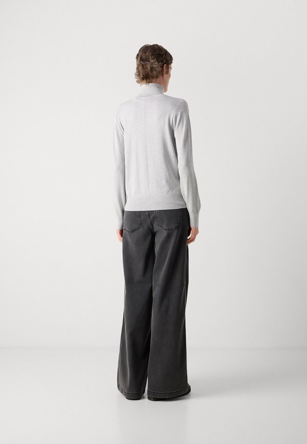 Scotch & Soda