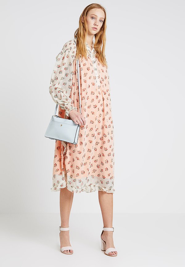 We are HAH STREET SWEEPER DRESS