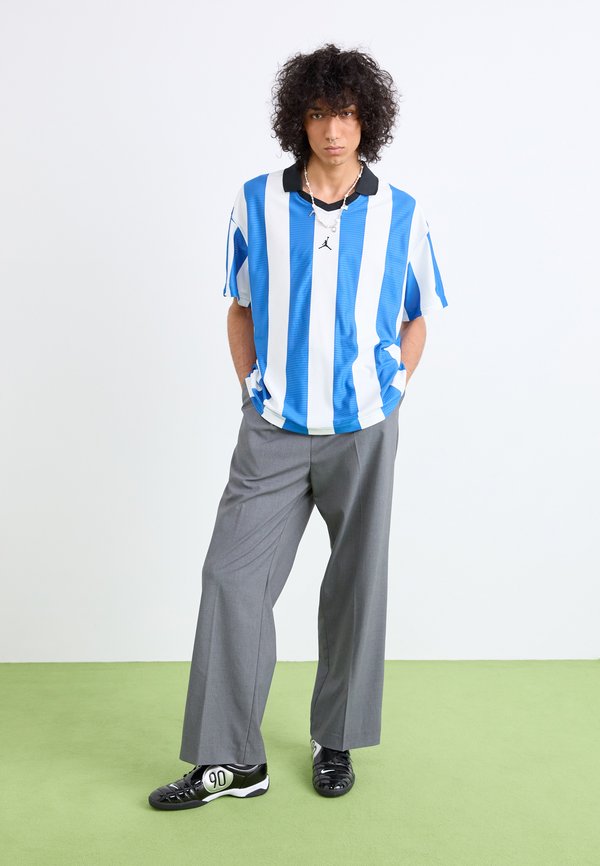 Nike Sportswear T90 SP UNISEX