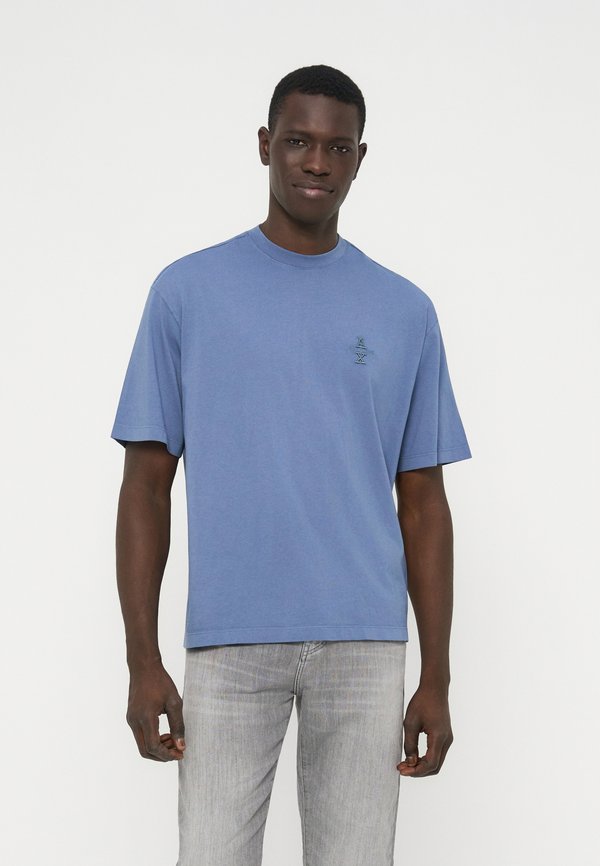 Armani Exchange