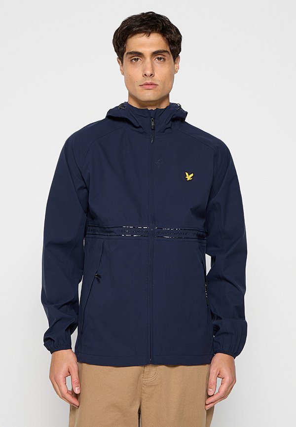 Lyle & Scott
