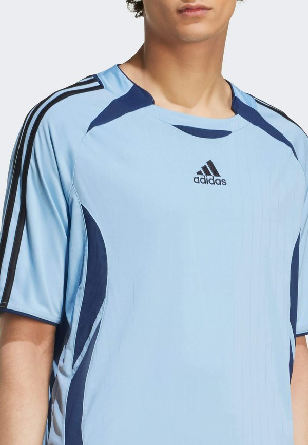 adidas Originals TEAMGEIST TEE