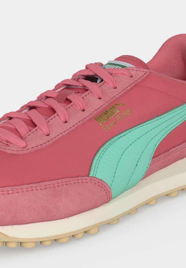 Puma EASY RIDER UNISEX