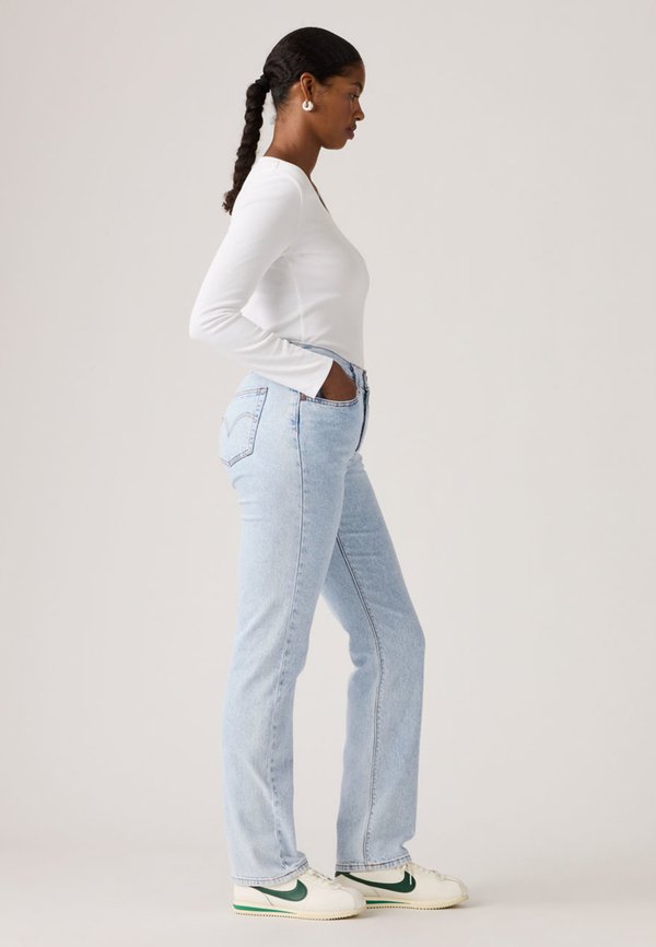Levi's® 501® CURVE LIGHTWEIGHT