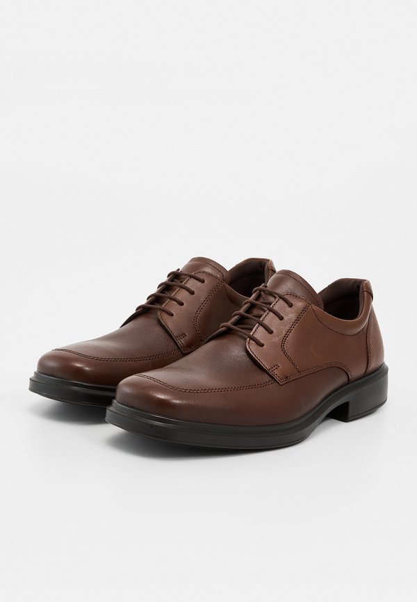 ECCO ELLIOT
