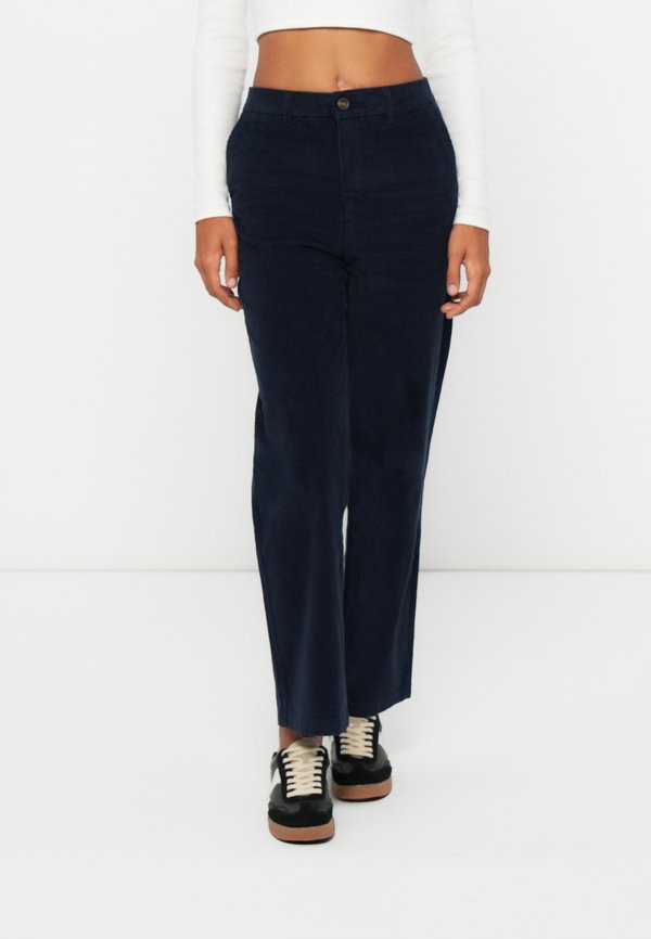 DOCKERS BLAKE
