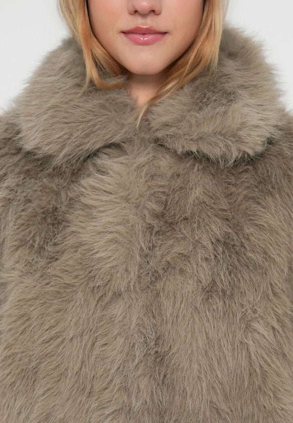 Noisy May Faux fur