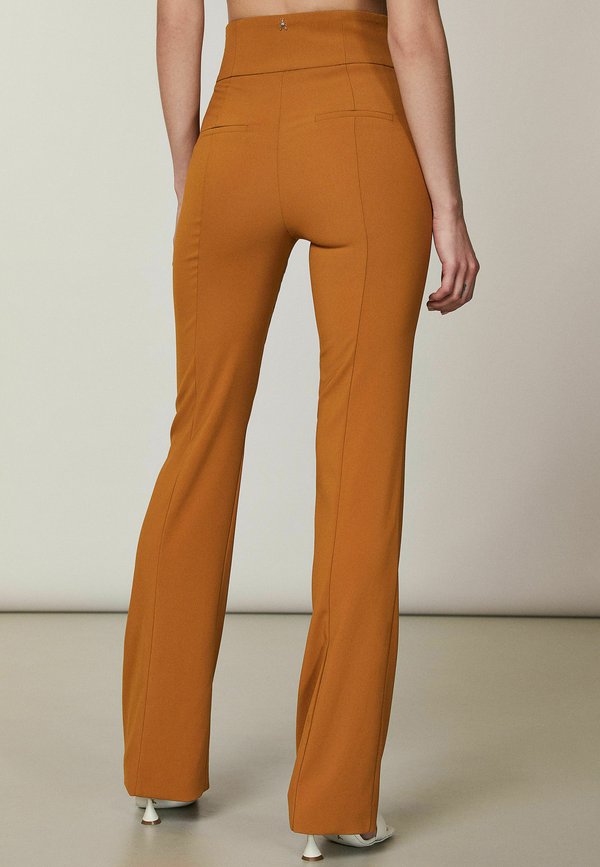 Patrizia Pepe  HIGH-WAISTED