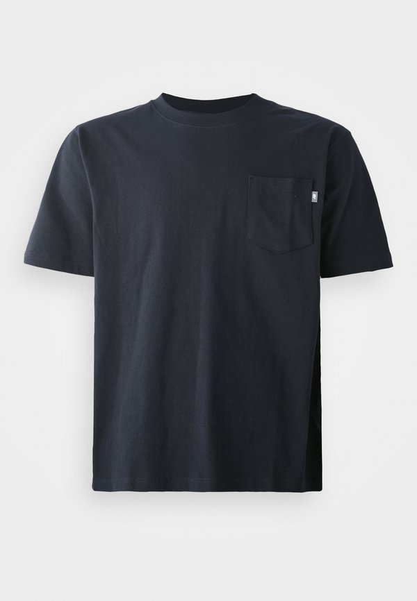New Balance ATHLETICS POCKET - Basic T-shirt - black