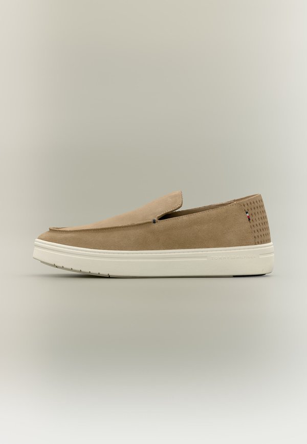 Tommy Hilfiger Slip-ons - safari