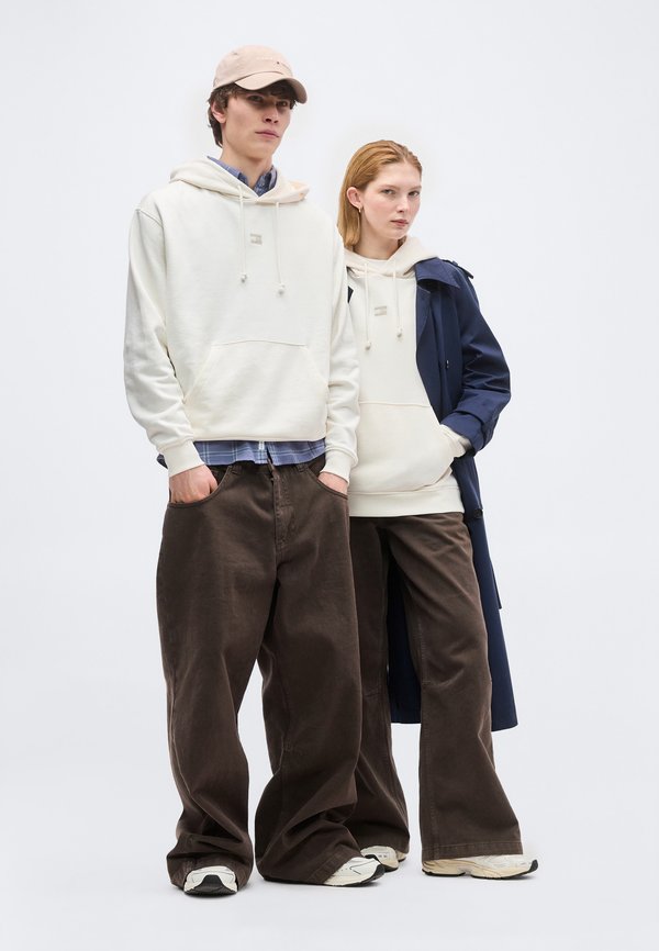 Tommy Jeans OVERDYED BACK FLAG BADGE RELAXED HOODY