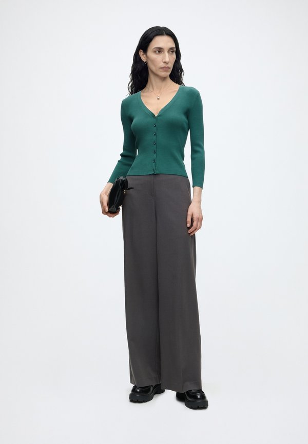 ANDIATA STACIE CARDIGAN