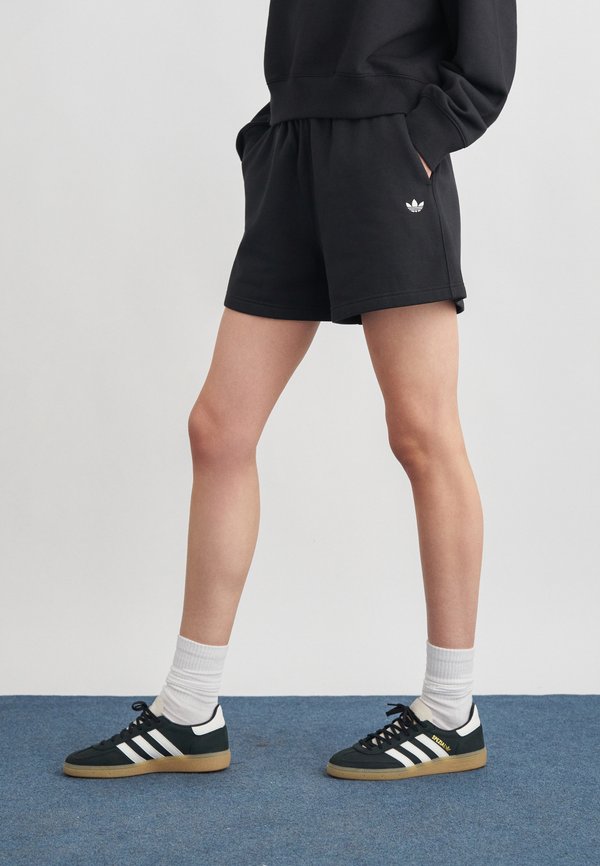 adidas Originals ESSENTIALS - Shorts - black