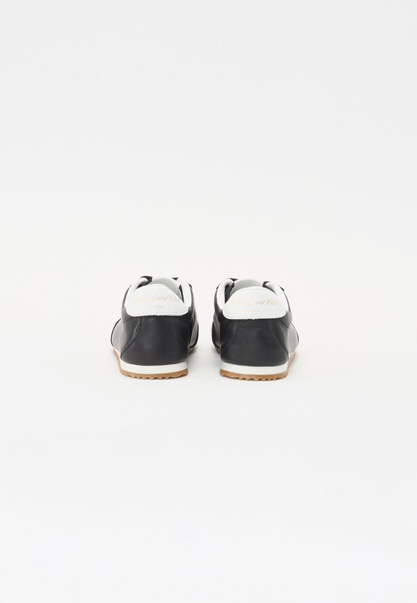 ALDO CAREFREE